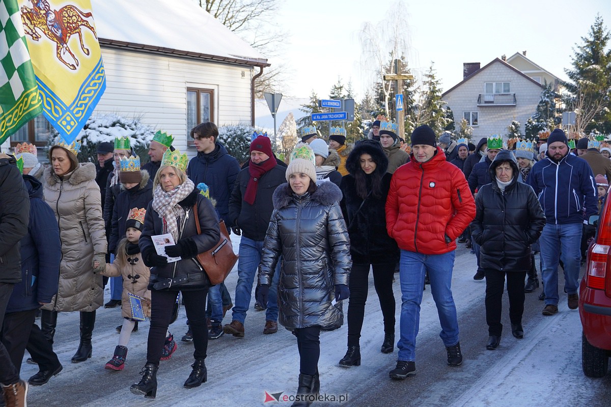 Orszak Trzech Króli w Baranowie [6.01.2024] - zdjęcie #78 - eOstroleka.pl