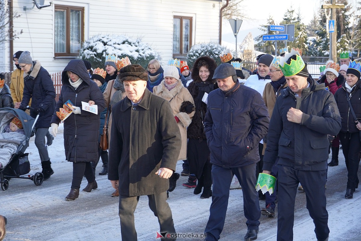 Orszak Trzech Króli w Baranowie [6.01.2024] - zdjęcie #68 - eOstroleka.pl
