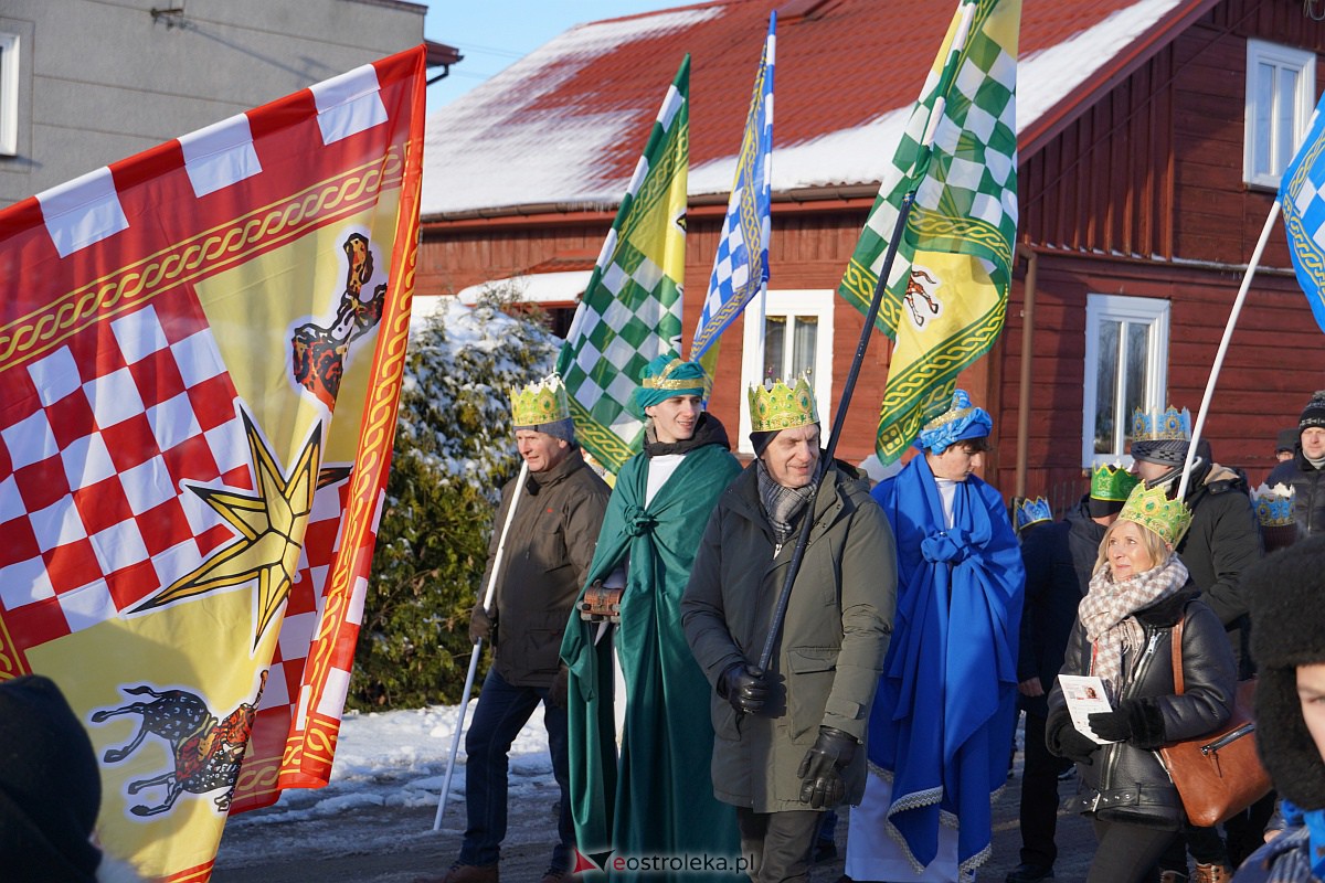 Orszak Trzech Króli w Baranowie [6.01.2024] - zdjęcie #32 - eOstroleka.pl