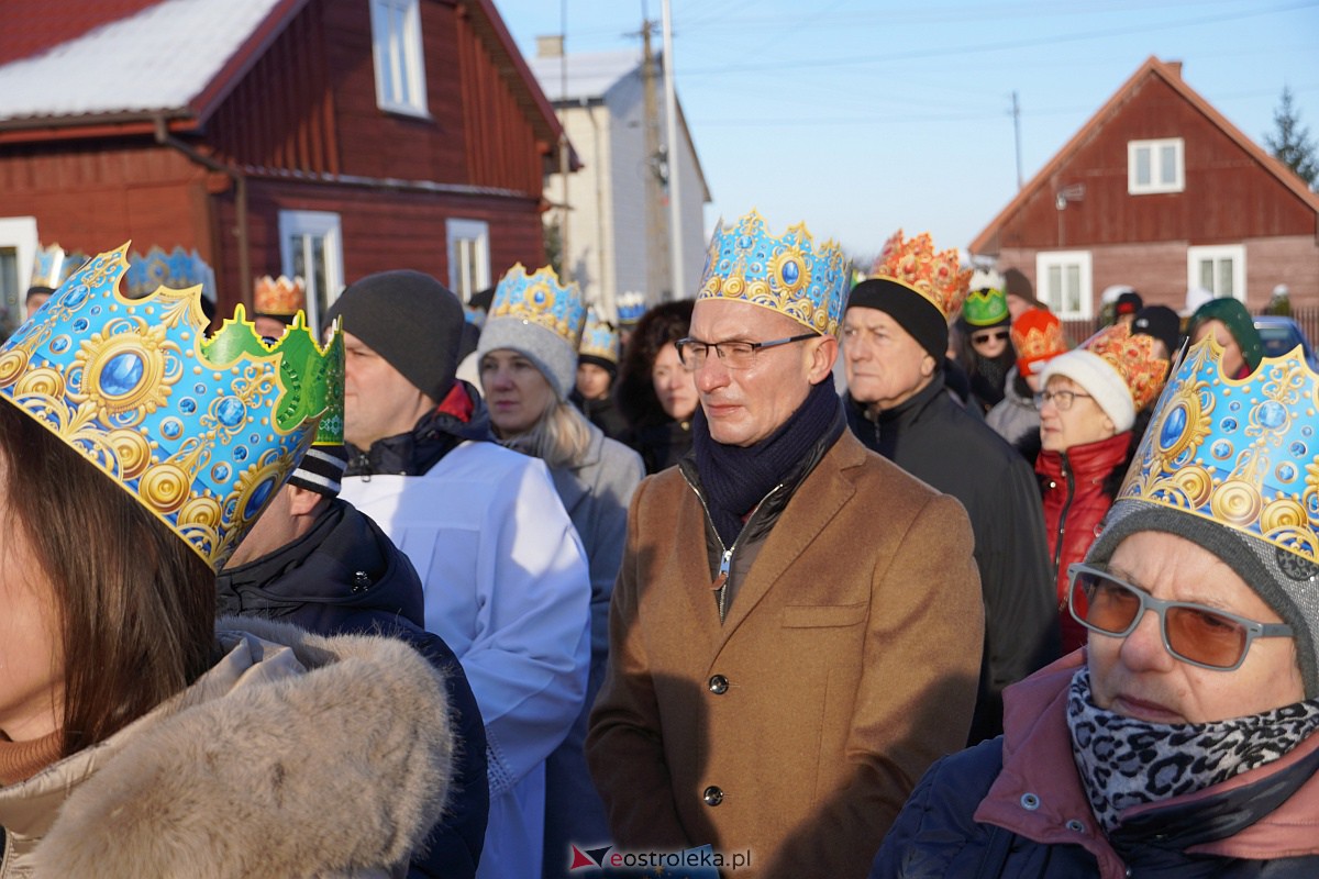 Orszak Trzech Króli w Baranowie [6.01.2024] - zdjęcie #12 - eOstroleka.pl