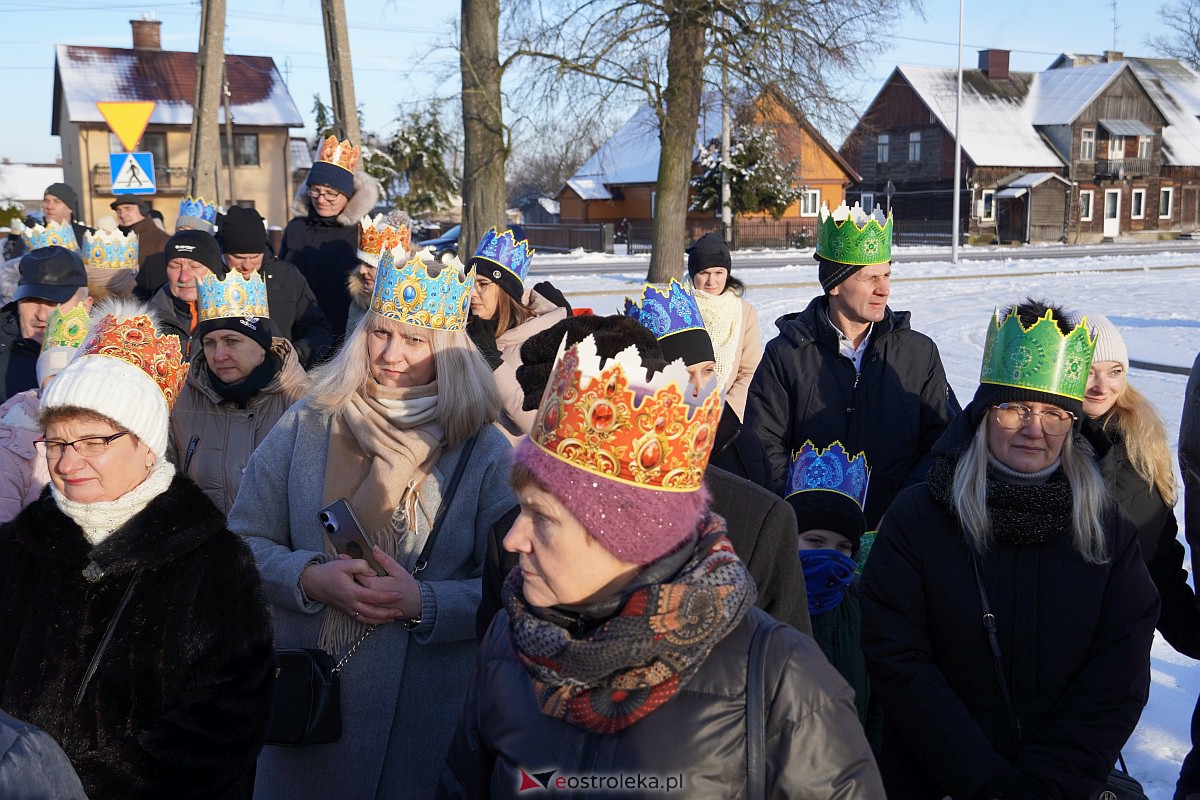 Orszak Trzech Króli w Baranowie [6.01.2024] - zdjęcie #10 - eOstroleka.pl