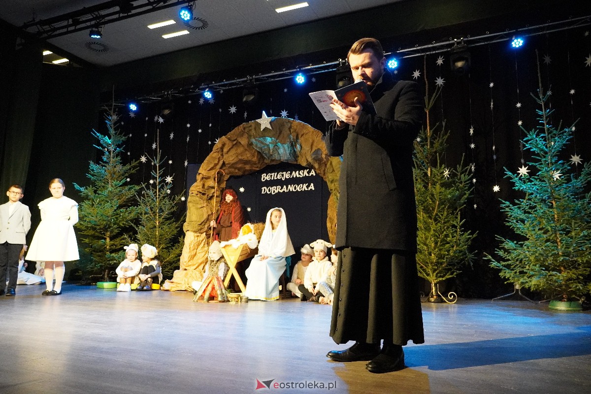 Orszak Trzech Króli w Myszyńcu [06.01.2024] - zdjęcie #217 - eOstroleka.pl
