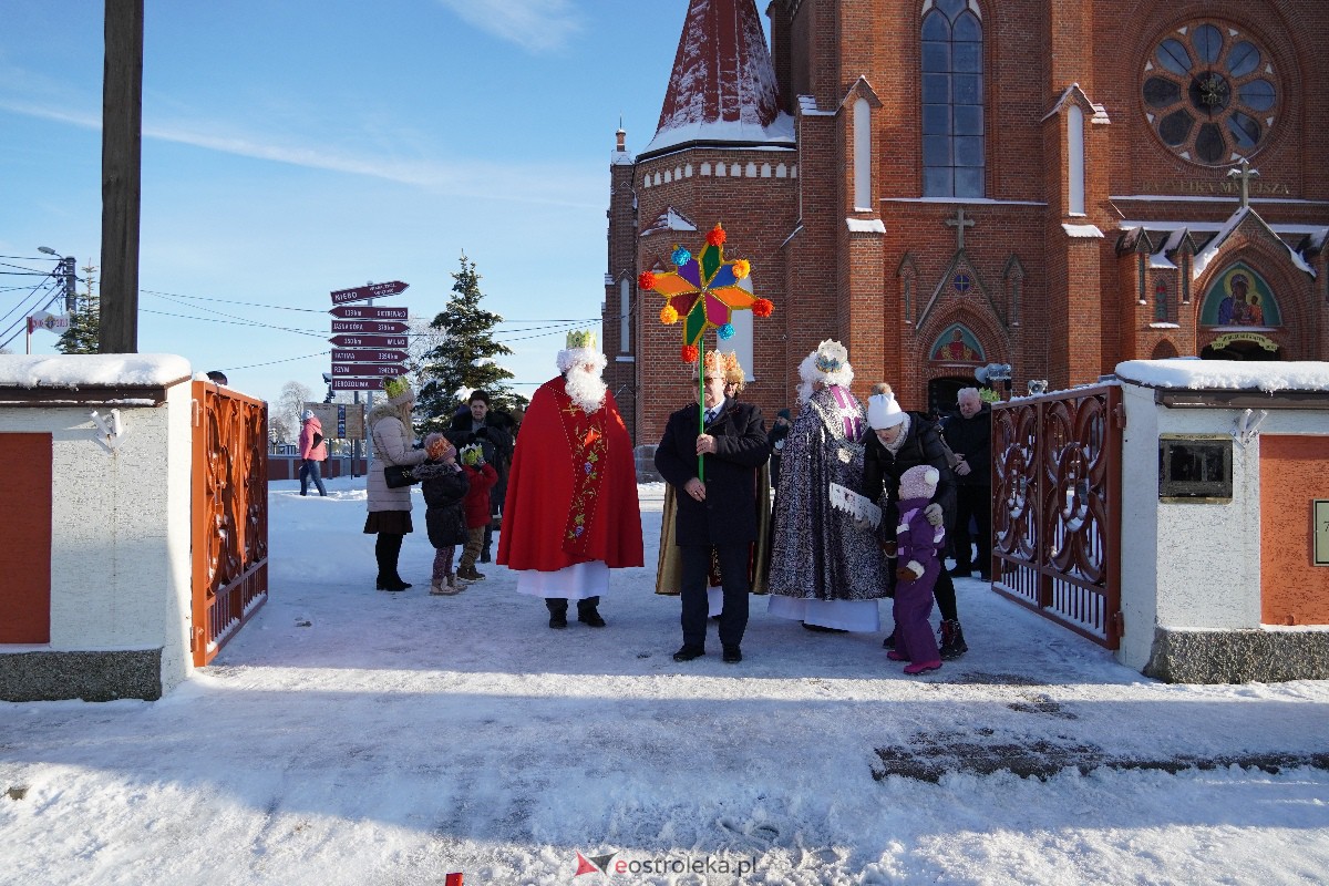 Orszak Trzech Króli w Myszyńcu [06.01.2024] - zdjęcie #187 - eOstroleka.pl