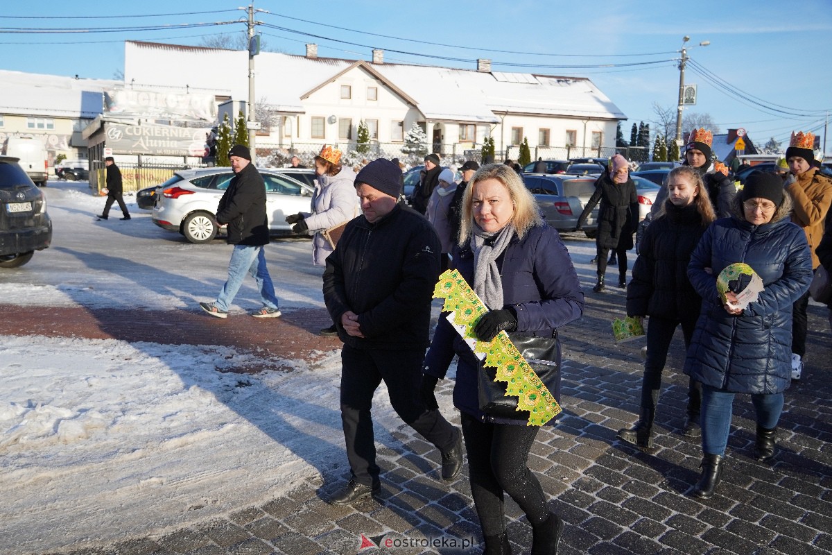 Orszak Trzech Króli w Myszyńcu [06.01.2024] - zdjęcie #115 - eOstroleka.pl