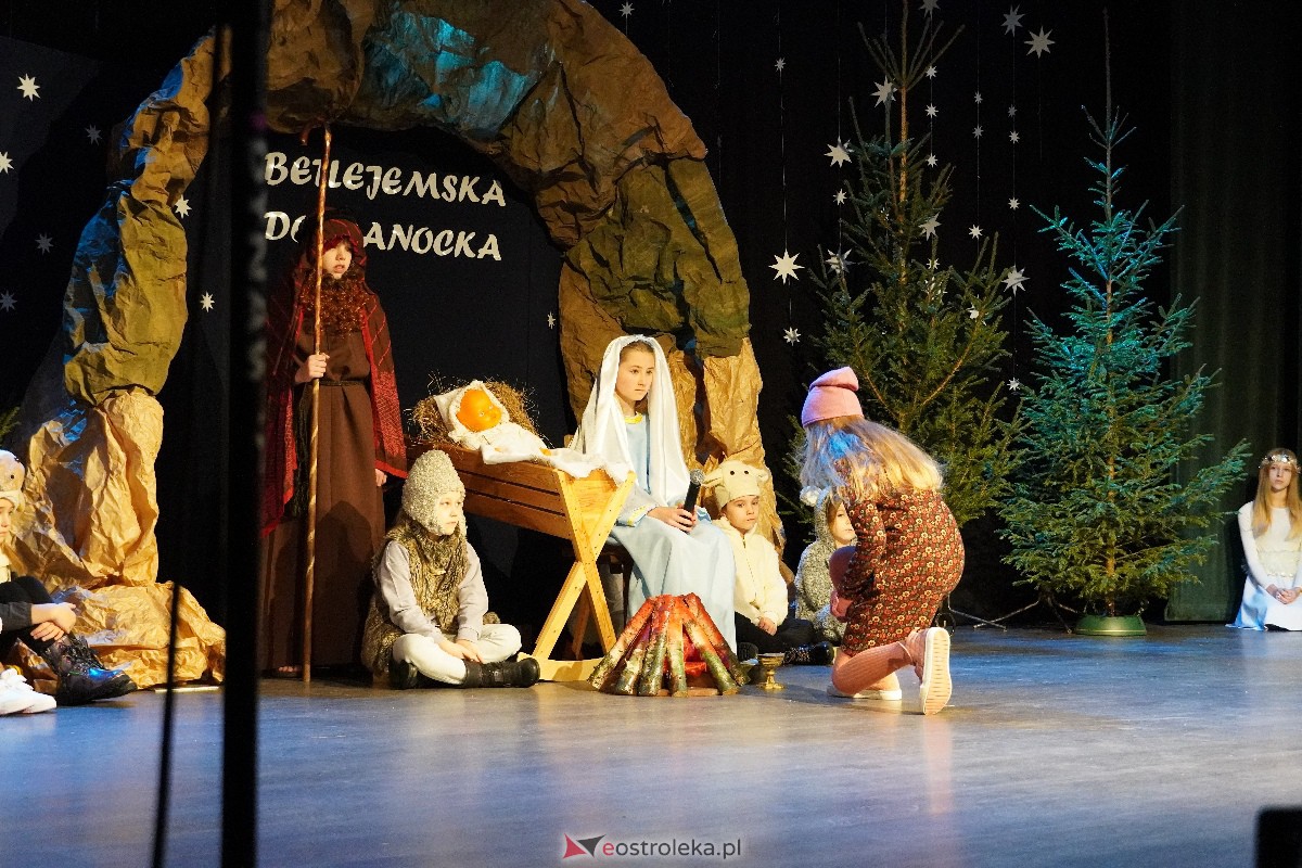 Orszak Trzech Króli w Myszyńcu [06.01.2024] - zdjęcie #109 - eOstroleka.pl