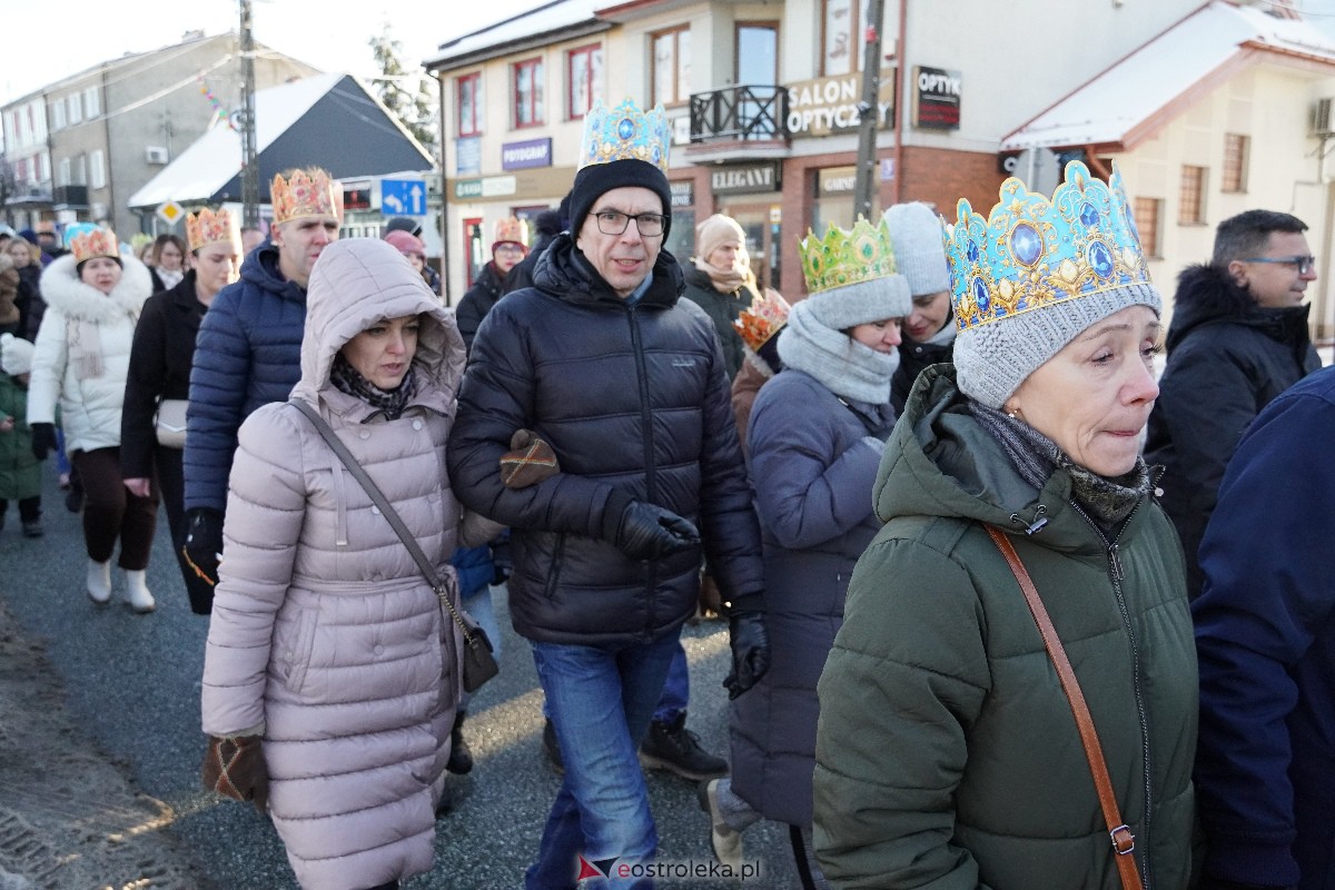 Orszak Trzech Króli w Myszyńcu [06.01.2024] - zdjęcie #95 - eOstroleka.pl