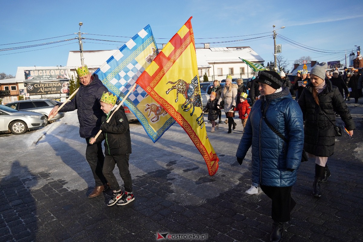 Orszak Trzech Króli w Myszyńcu [06.01.2024] - zdjęcie #86 - eOstroleka.pl