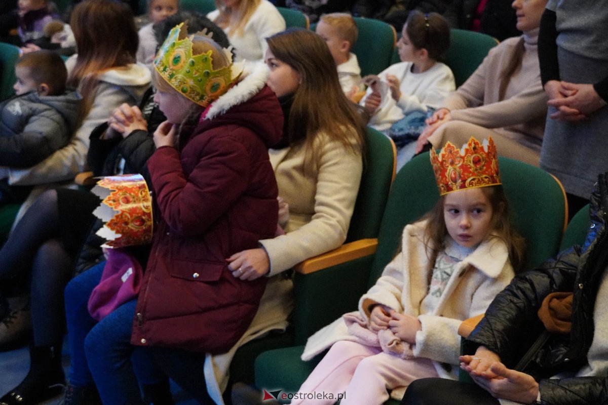 Orszak Trzech Króli w Myszyńcu [06.01.2024] - zdjęcie #66 - eOstroleka.pl