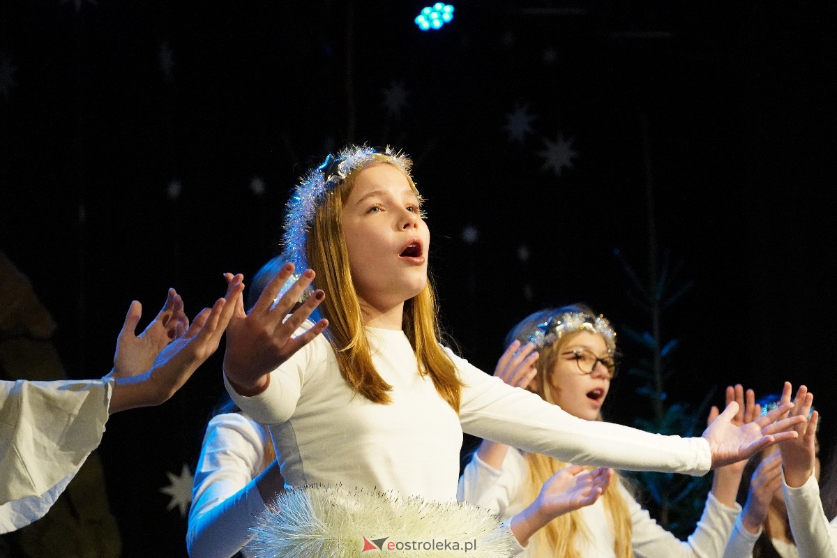 Orszak Trzech Króli w Myszyńcu [06.01.2024] - zdjęcie #149 - eOstroleka.pl