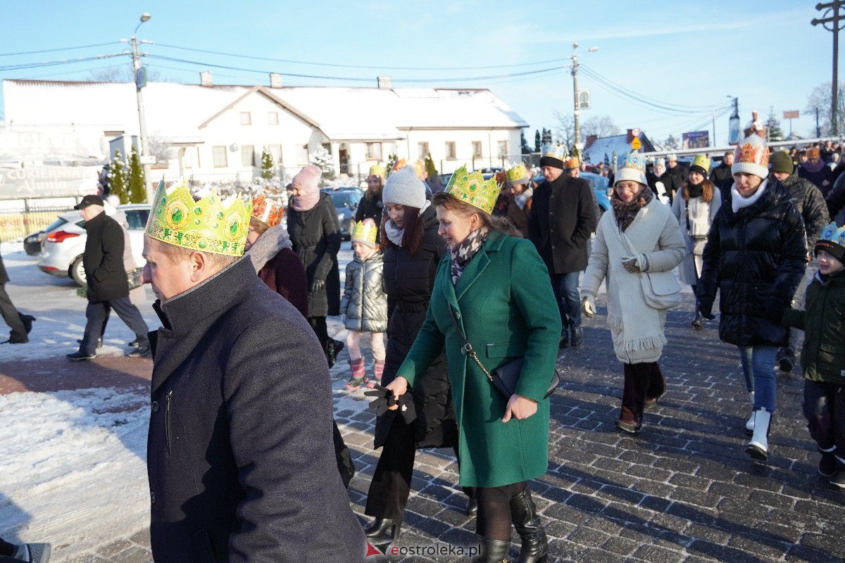 Orszak Trzech Króli w Myszyńcu [06.01.2024] - zdjęcie #138 - eOstroleka.pl