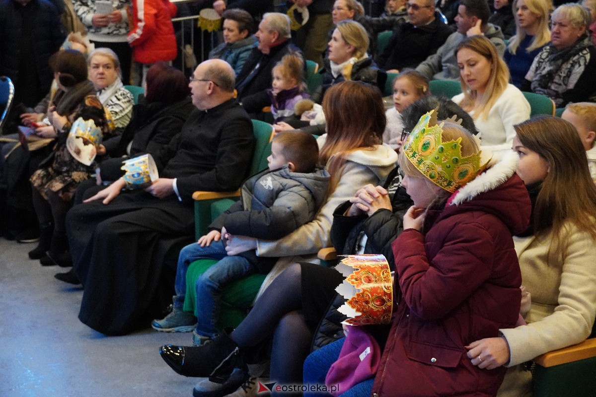 Orszak Trzech Króli w Myszyńcu [06.01.2024] - zdjęcie #130 - eOstroleka.pl