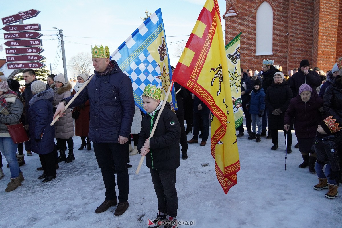 Orszak Trzech Króli w Myszyńcu [06.01.2024] - zdjęcie #114 - eOstroleka.pl