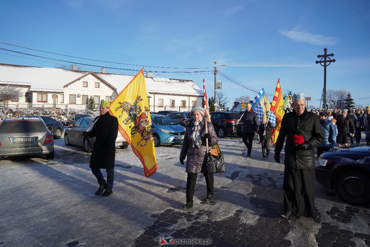 Orszak Trzech Króli w Myszyńcu [06.01.2024] - zdjęcie #94 - eOstroleka.pl