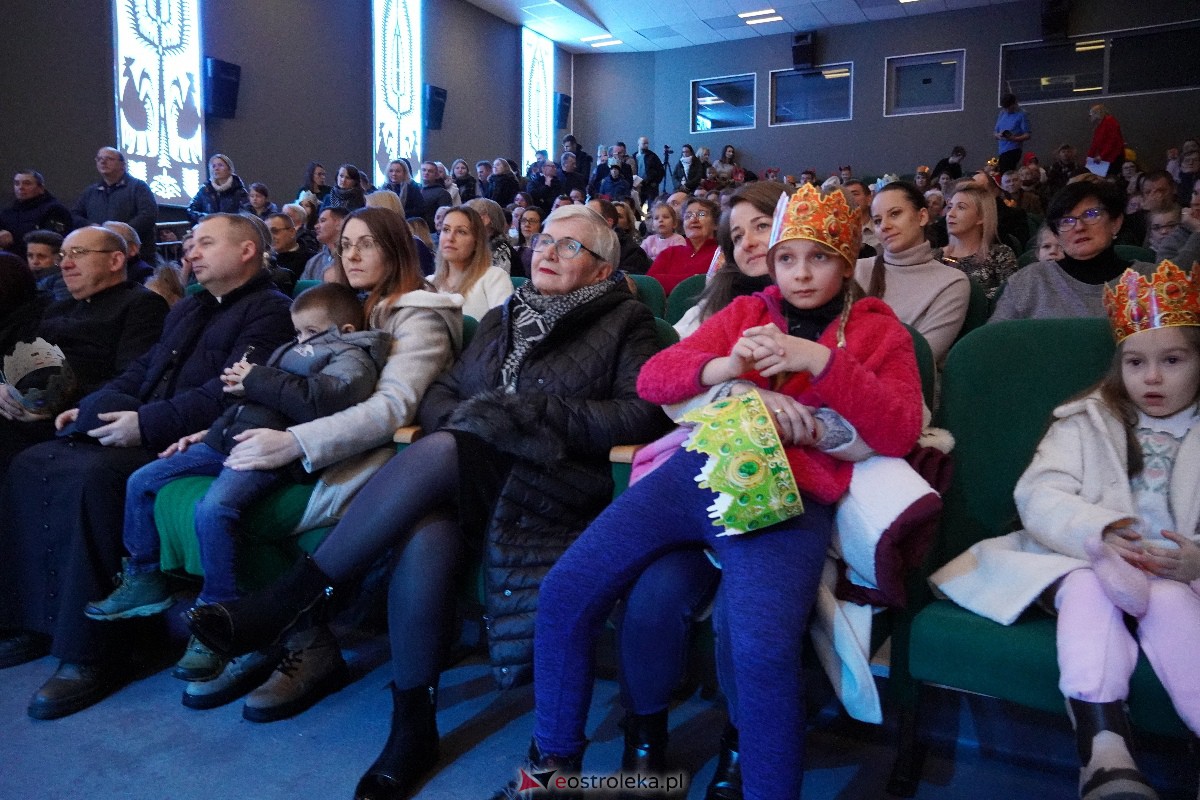 Orszak Trzech Króli w Myszyńcu [06.01.2024] - zdjęcie #76 - eOstroleka.pl