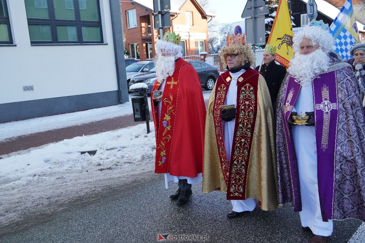 Orszak Trzech Króli w Myszyńcu [06.01.2024] - zdjęcie #73 - eOstroleka.pl