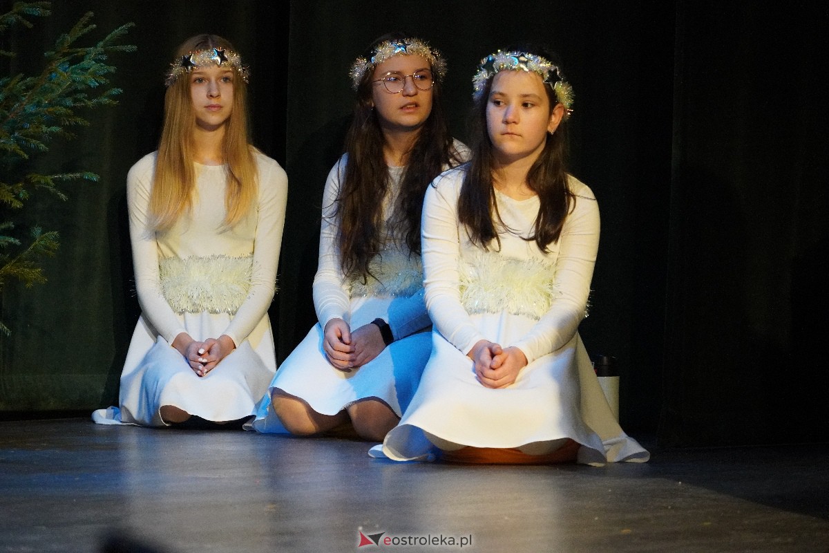 Orszak Trzech Króli w Myszyńcu [06.01.2024] - zdjęcie #59 - eOstroleka.pl