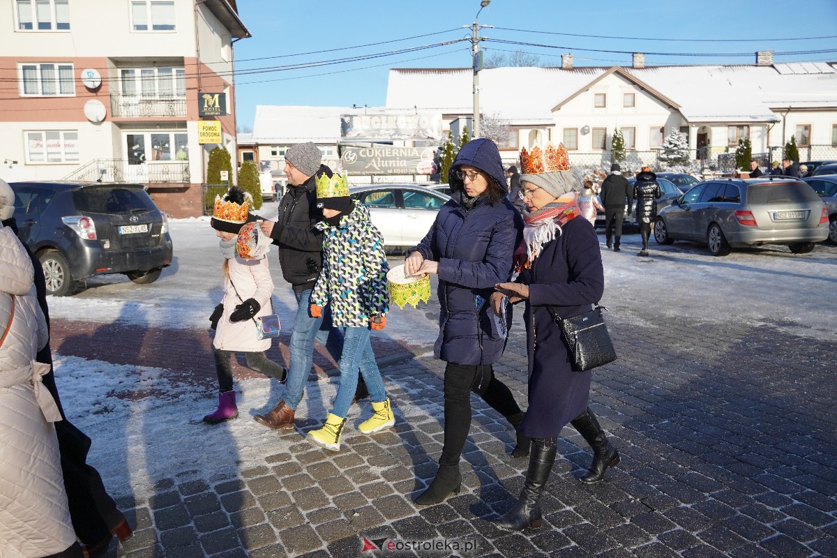 Orszak Trzech Króli w Myszyńcu [06.01.2024] - zdjęcie #52 - eOstroleka.pl
