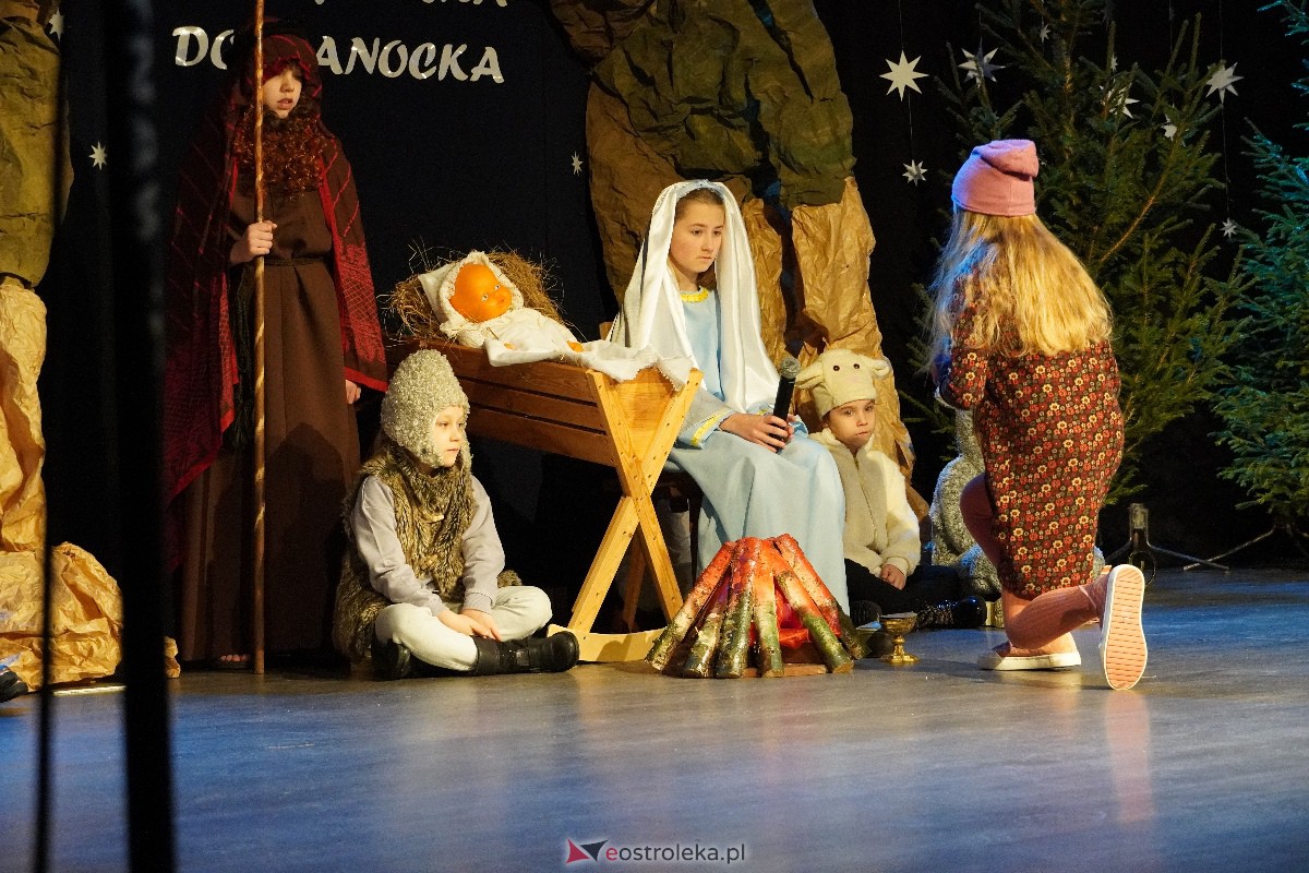 Orszak Trzech Króli w Myszyńcu [06.01.2024] - zdjęcie #46 - eOstroleka.pl