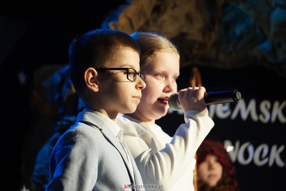 Orszak Trzech Króli w Myszyńcu [06.01.2024] - zdjęcie #26 - eOstroleka.pl