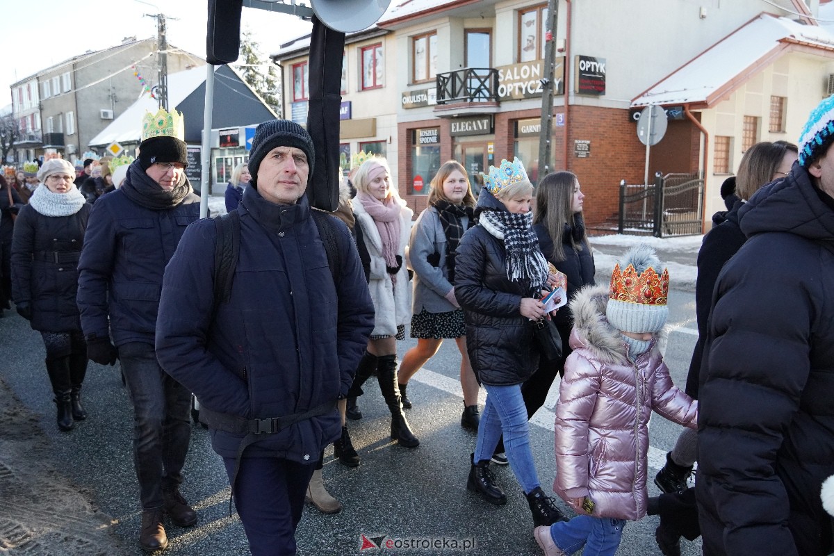Orszak Trzech Króli w Myszyńcu [06.01.2024] - zdjęcie #7 - eOstroleka.pl
