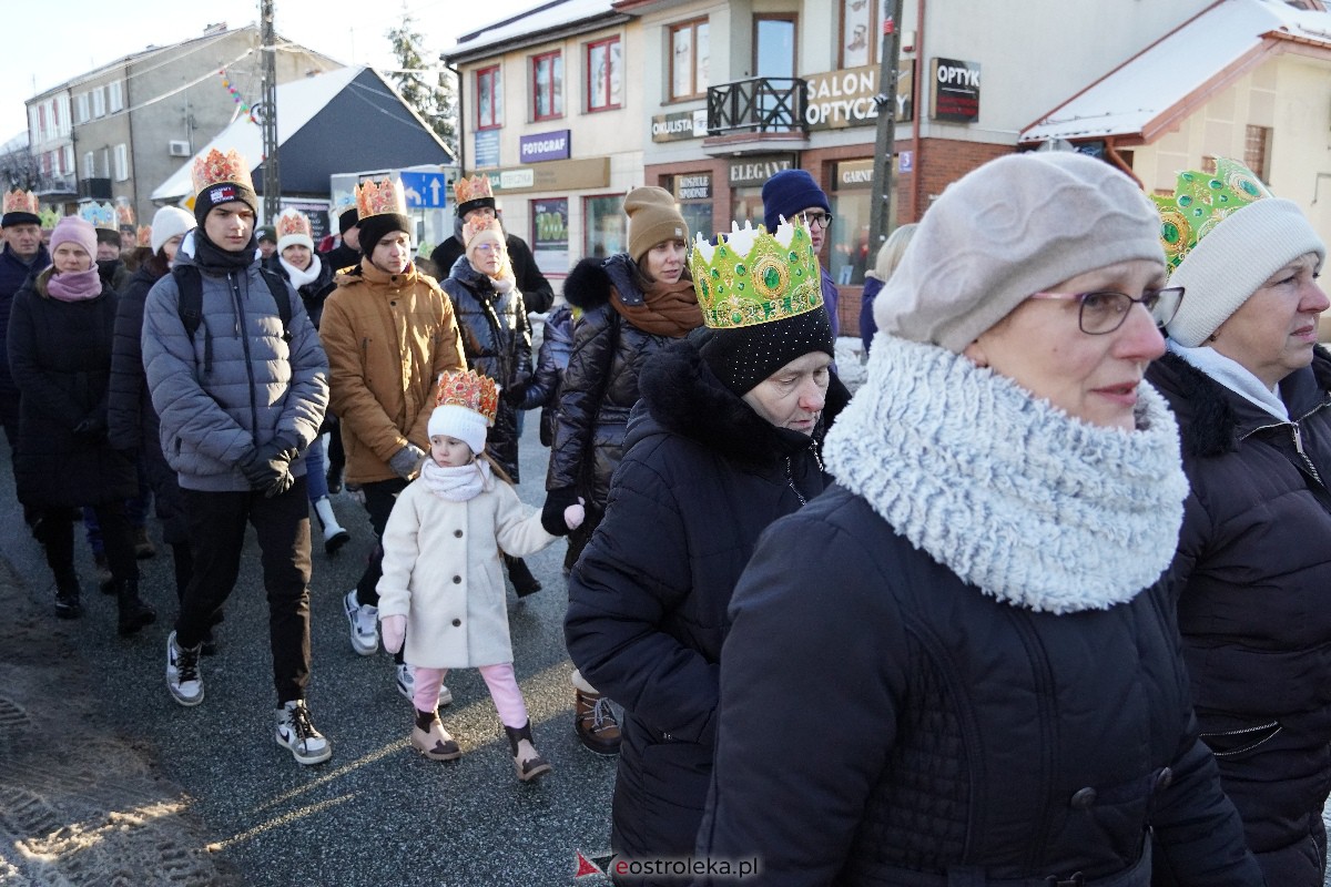Orszak Trzech Króli w Myszyńcu [06.01.2024] - zdjęcie #6 - eOstroleka.pl