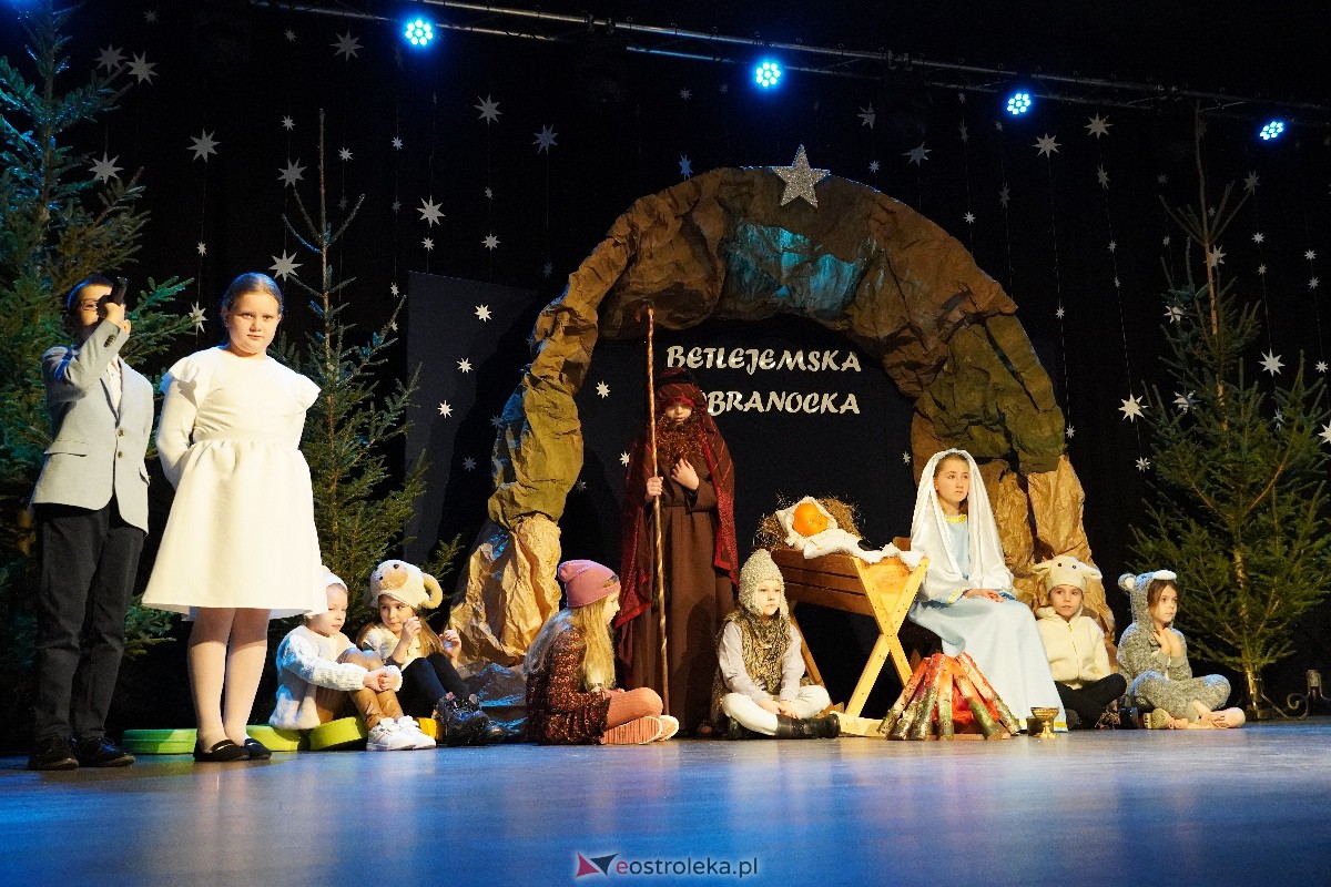 Orszak Trzech Króli w Myszyńcu [06.01.2024] - zdjęcie #144 - eOstroleka.pl