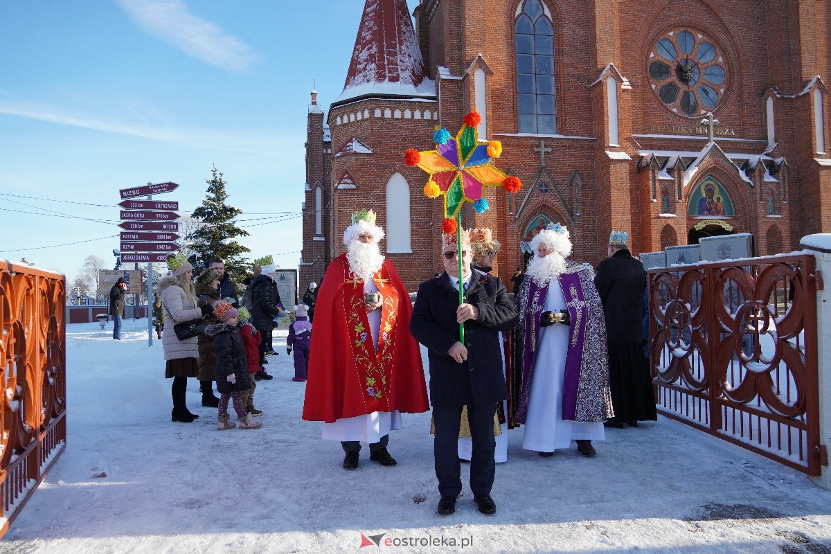 Orszak Trzech Króli w Myszyńcu [06.01.2024] - zdjęcie #142 - eOstroleka.pl