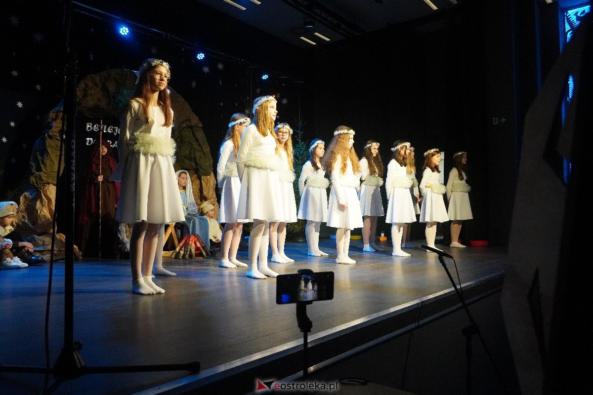 Orszak Trzech Króli w Myszyńcu [06.01.2024] - zdjęcie #125 - eOstroleka.pl