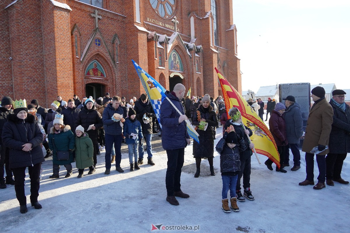 Orszak Trzech Króli w Myszyńcu [06.01.2024] - zdjęcie #119 - eOstroleka.pl