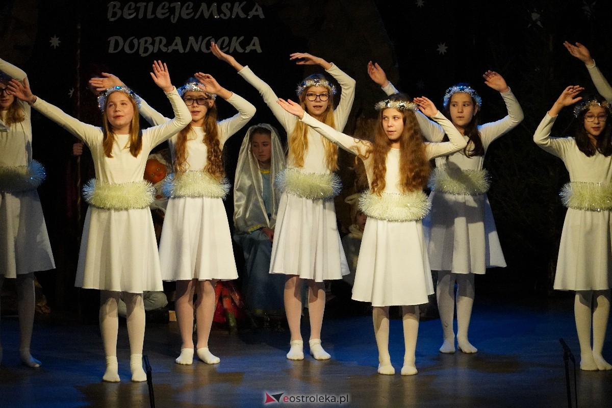 Orszak Trzech Króli w Myszyńcu [06.01.2024] - zdjęcie #104 - eOstroleka.pl