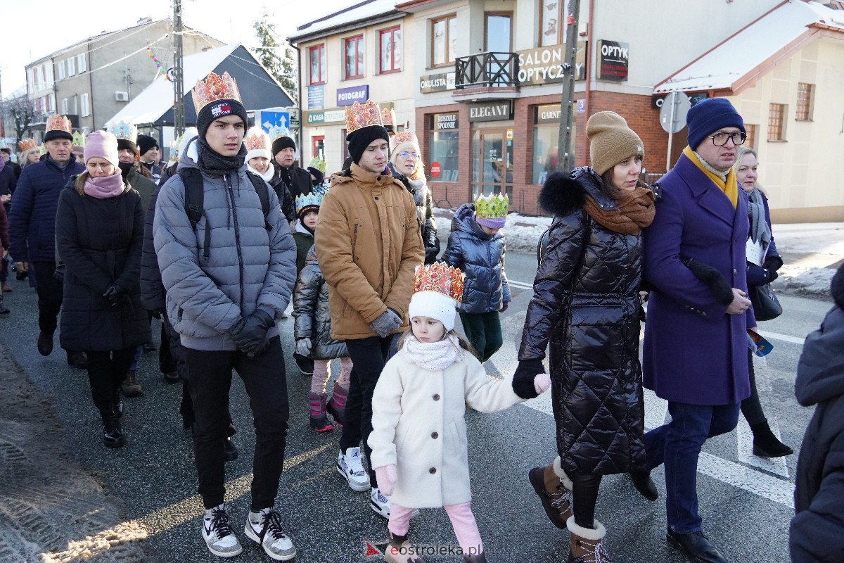Orszak Trzech Króli w Myszyńcu [06.01.2024] - zdjęcie #96 - eOstroleka.pl