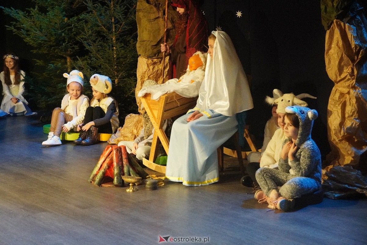 Orszak Trzech Króli w Myszyńcu [06.01.2024] - zdjęcie #93 - eOstroleka.pl