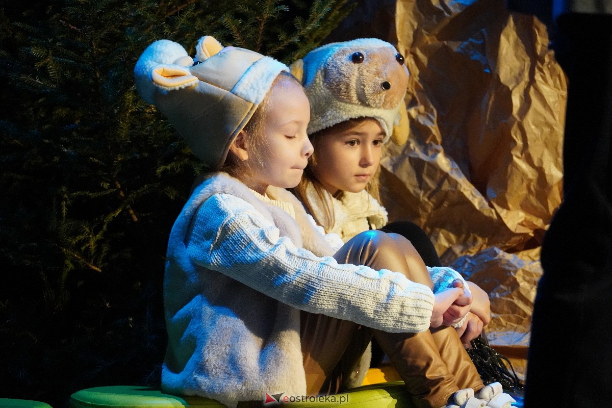 Orszak Trzech Króli w Myszyńcu [06.01.2024] - zdjęcie #90 - eOstroleka.pl