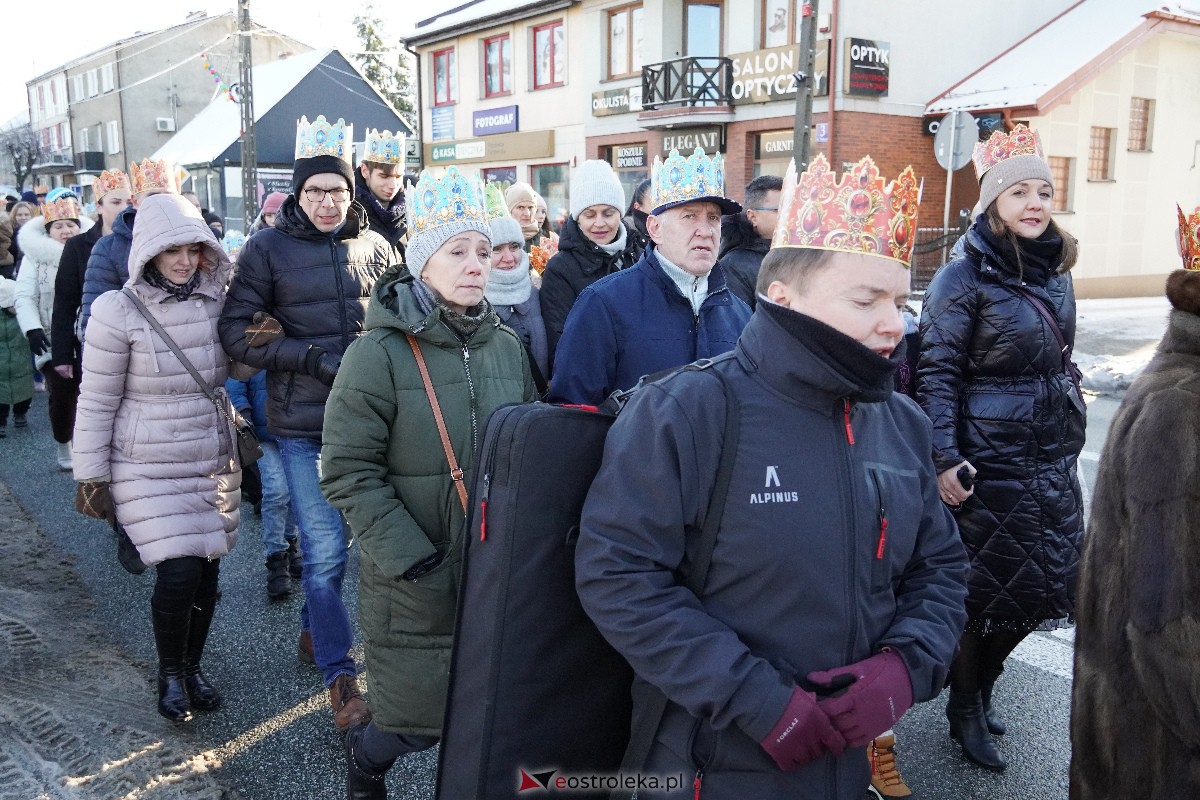 Orszak Trzech Króli w Myszyńcu [06.01.2024] - zdjęcie #39 - eOstroleka.pl