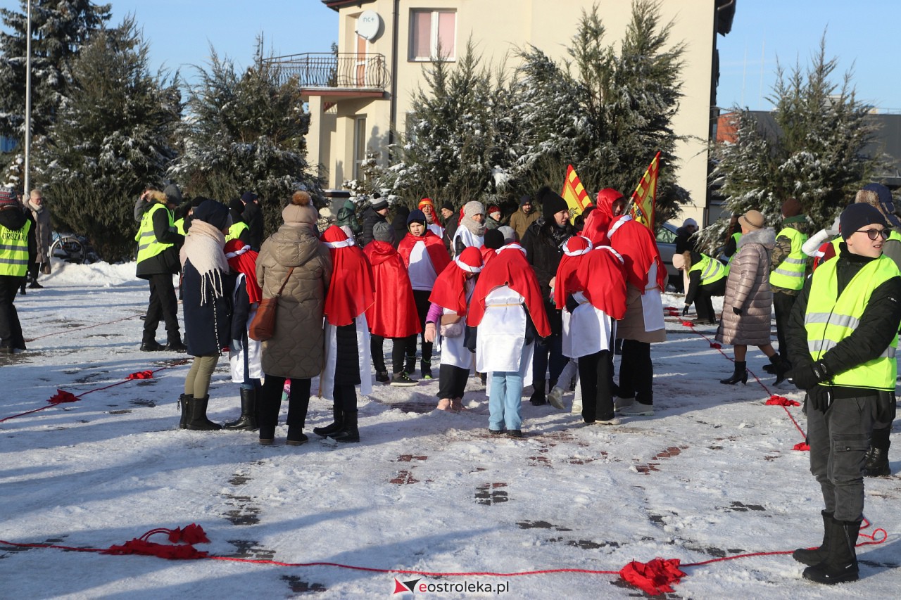 Orszak Trzech Króli 2024 w Ostrołęce [06.01.2024] - zdjęcie #330 - eOstroleka.pl