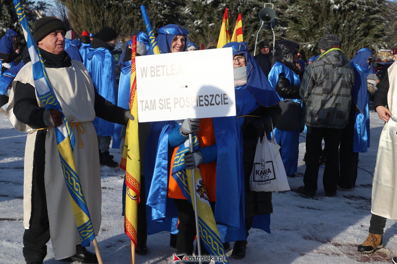 Orszak Trzech Króli 2024 w Ostrołęce [06.01.2024] - zdjęcie #328 - eOstroleka.pl