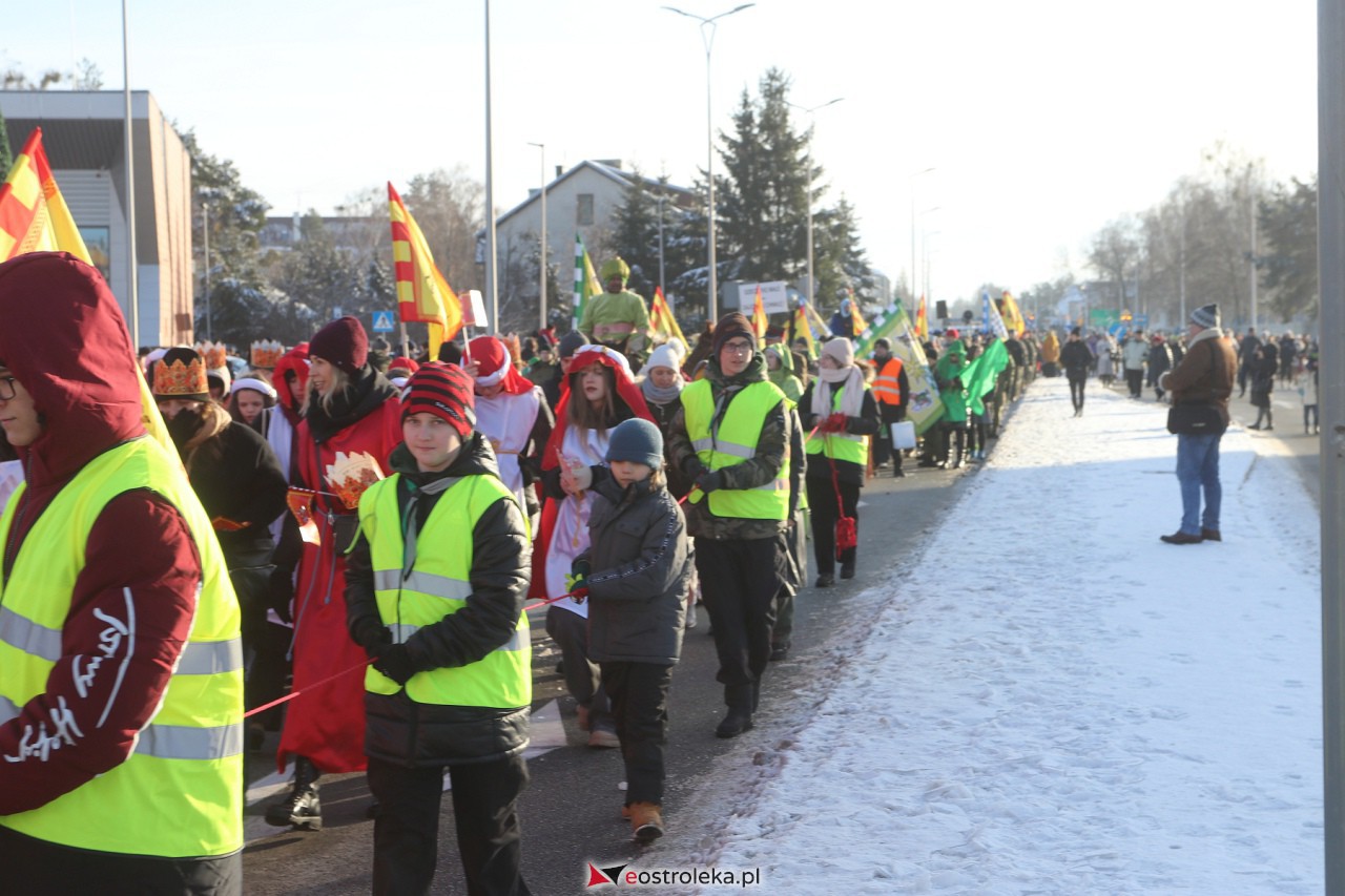 Orszak Trzech Króli 2024 w Ostrołęce [06.01.2024] - zdjęcie #237 - eOstroleka.pl