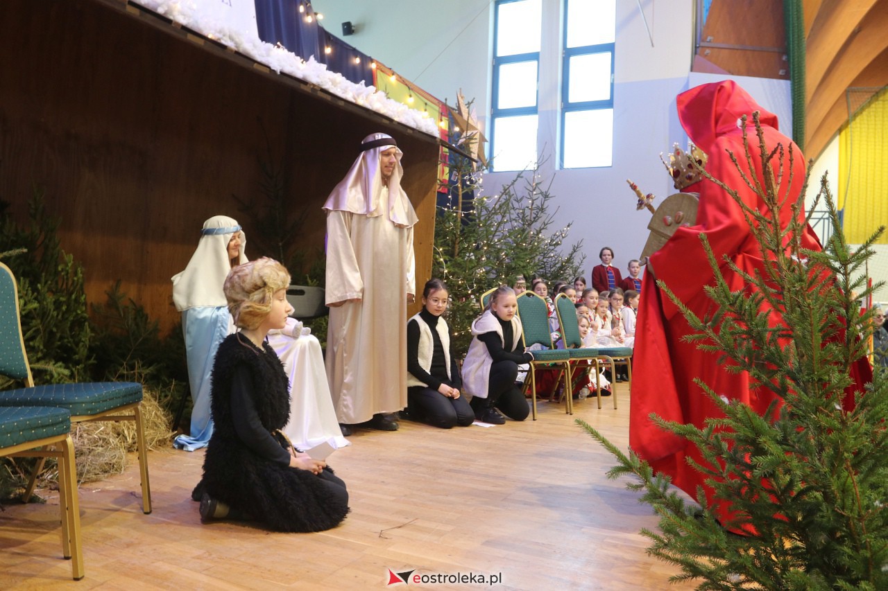 Orszak Trzech Króli 2024 w Ostrołęce [06.01.2024] - zdjęcie #146 - eOstroleka.pl