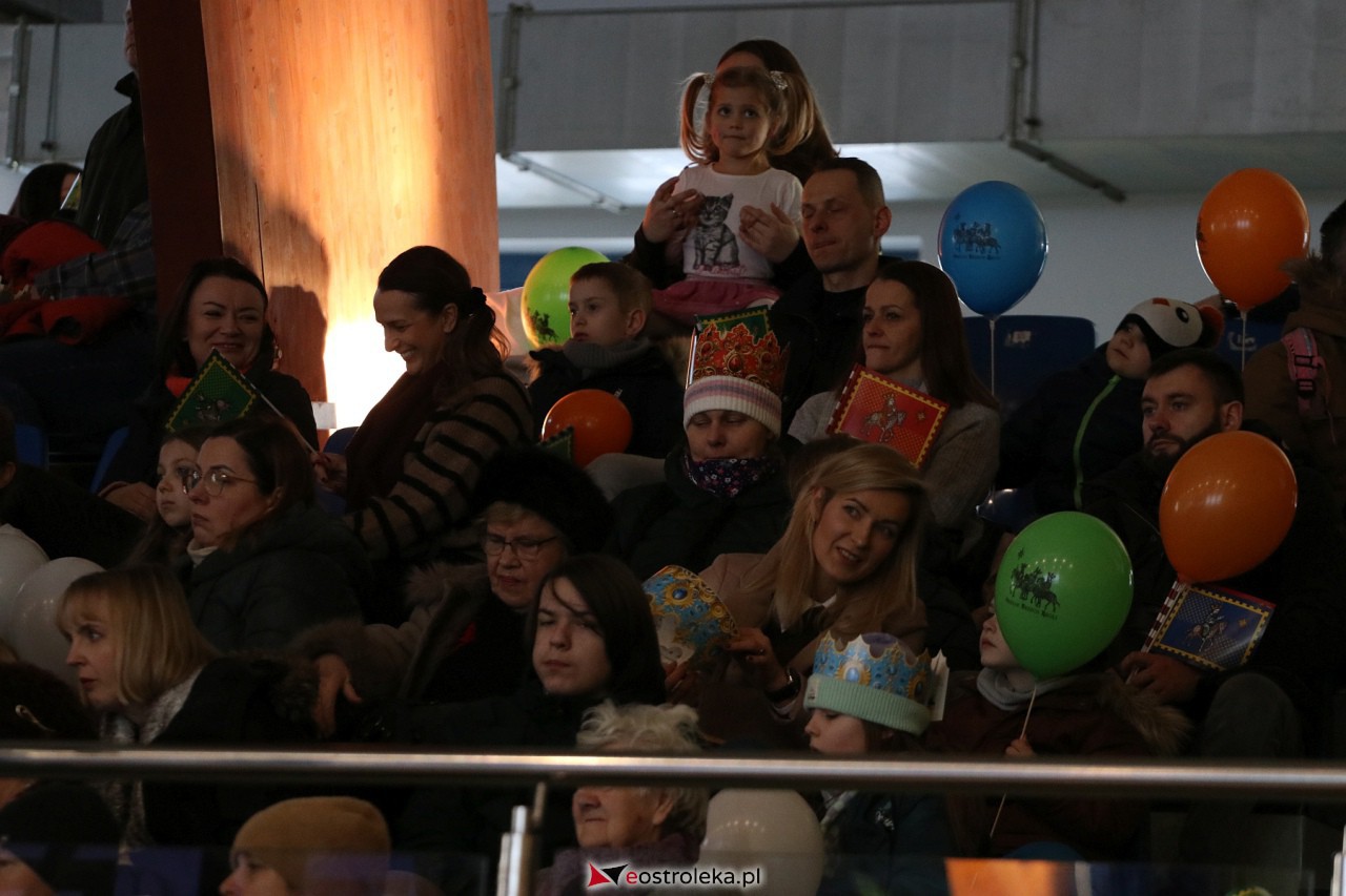 Orszak Trzech Króli 2024 w Ostrołęce [06.01.2024] - zdjęcie #130 - eOstroleka.pl