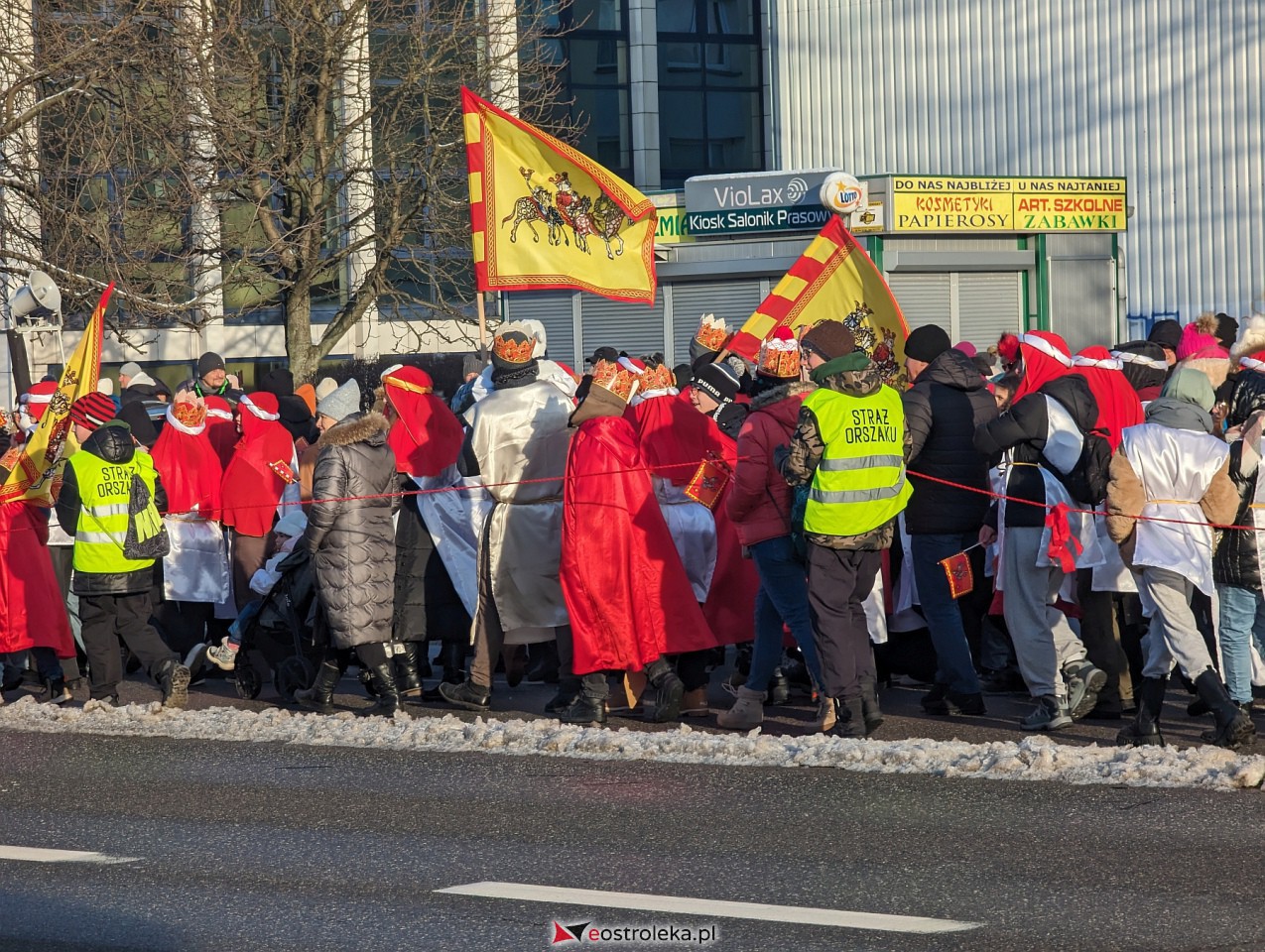 Orszak Trzech Króli 2024 w Ostrołęce [06.01.2024] - zdjęcie #81 - eOstroleka.pl