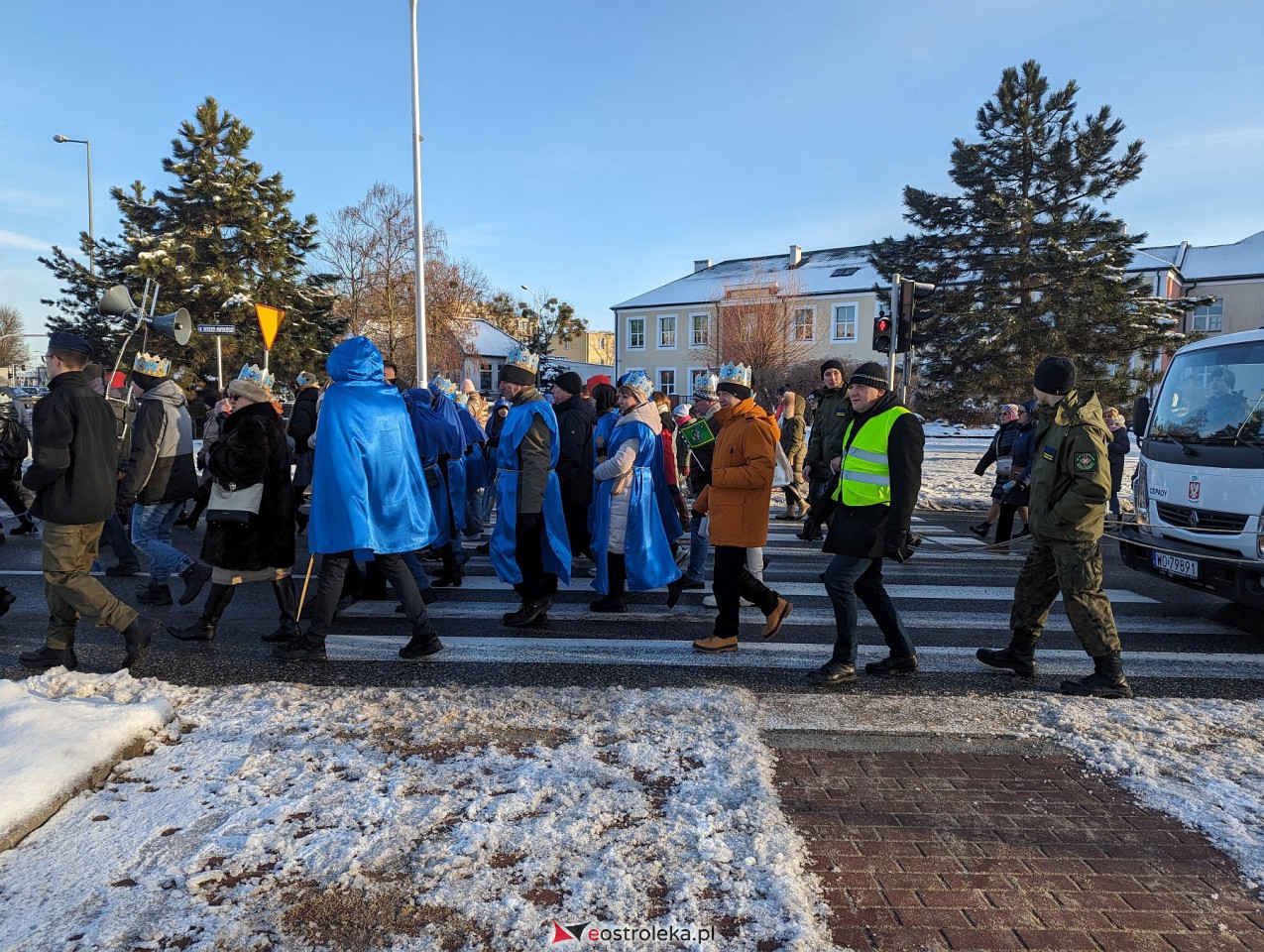 Orszak Trzech Króli 2024 w Ostrołęce [06.01.2024] - zdjęcie #57 - eOstroleka.pl
