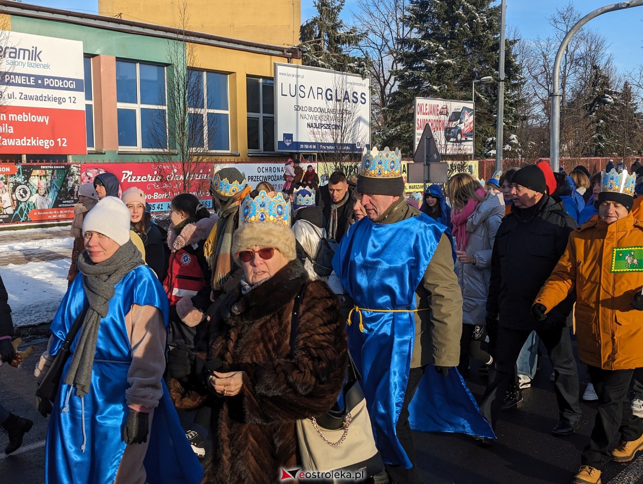 Orszak Trzech Króli 2024 w Ostrołęce [06.01.2024] - zdjęcie #51 - eOstroleka.pl
