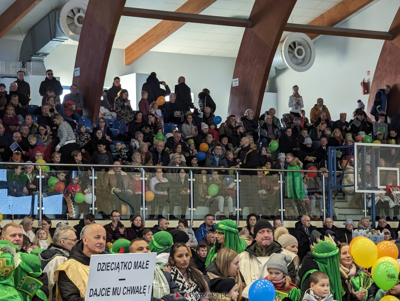Orszak Trzech Króli 2024 w Ostrołęce [06.01.2024] - zdjęcie #14 - eOstroleka.pl