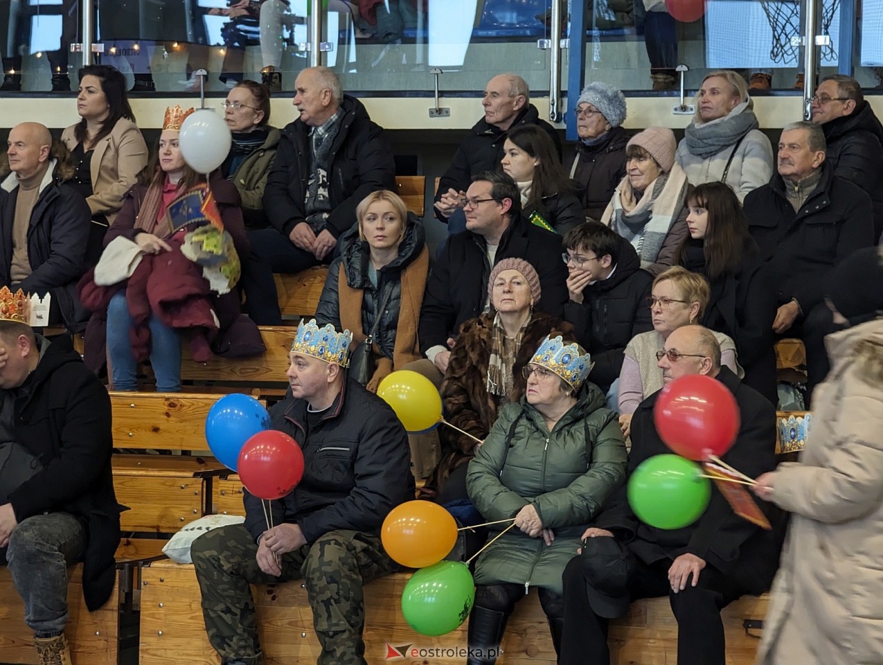 Orszak Trzech Króli 2024 w Ostrołęce [06.01.2024] - zdjęcie #6 - eOstroleka.pl