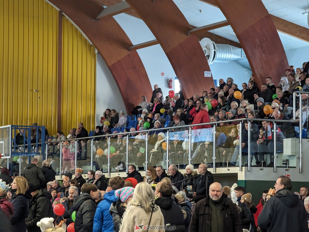 Orszak Trzech Króli 2024 w Ostrołęce [06.01.2024] - zdjęcie #2 - eOstroleka.pl