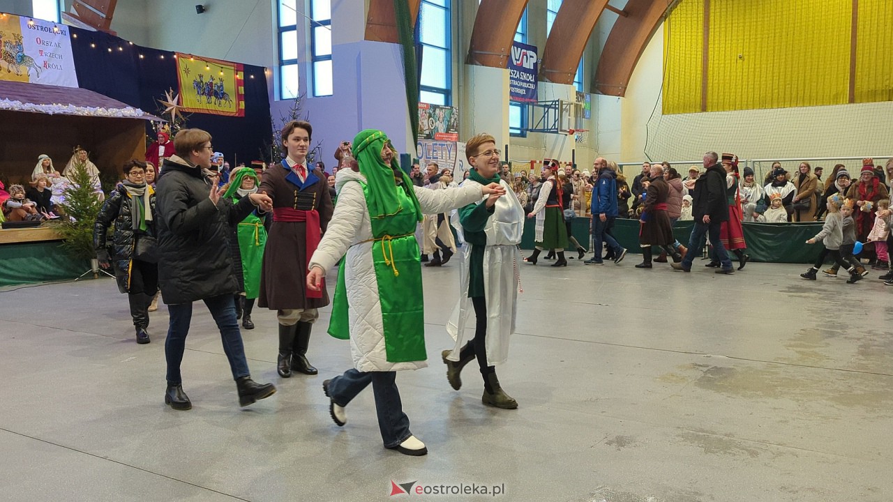 Polonez na finał Orszaku Trzech Króli 2024 [06.01.2024] - zdjęcie #16 - eOstroleka.pl