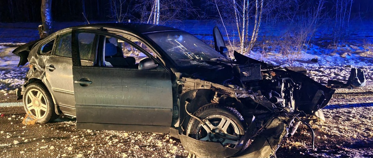 Dachowanie w Żabinie [11.01.2024] - zdjęcie #5 - eOstroleka.pl