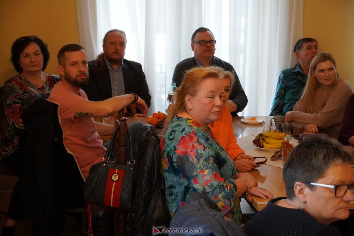 Spotkanie z sekretarz stanu MEN Pauliną Piechną-Więckiewicz w ZNP w Ostrołęce [12.01.2024] - zdjęcie #16 - eOstroleka.pl