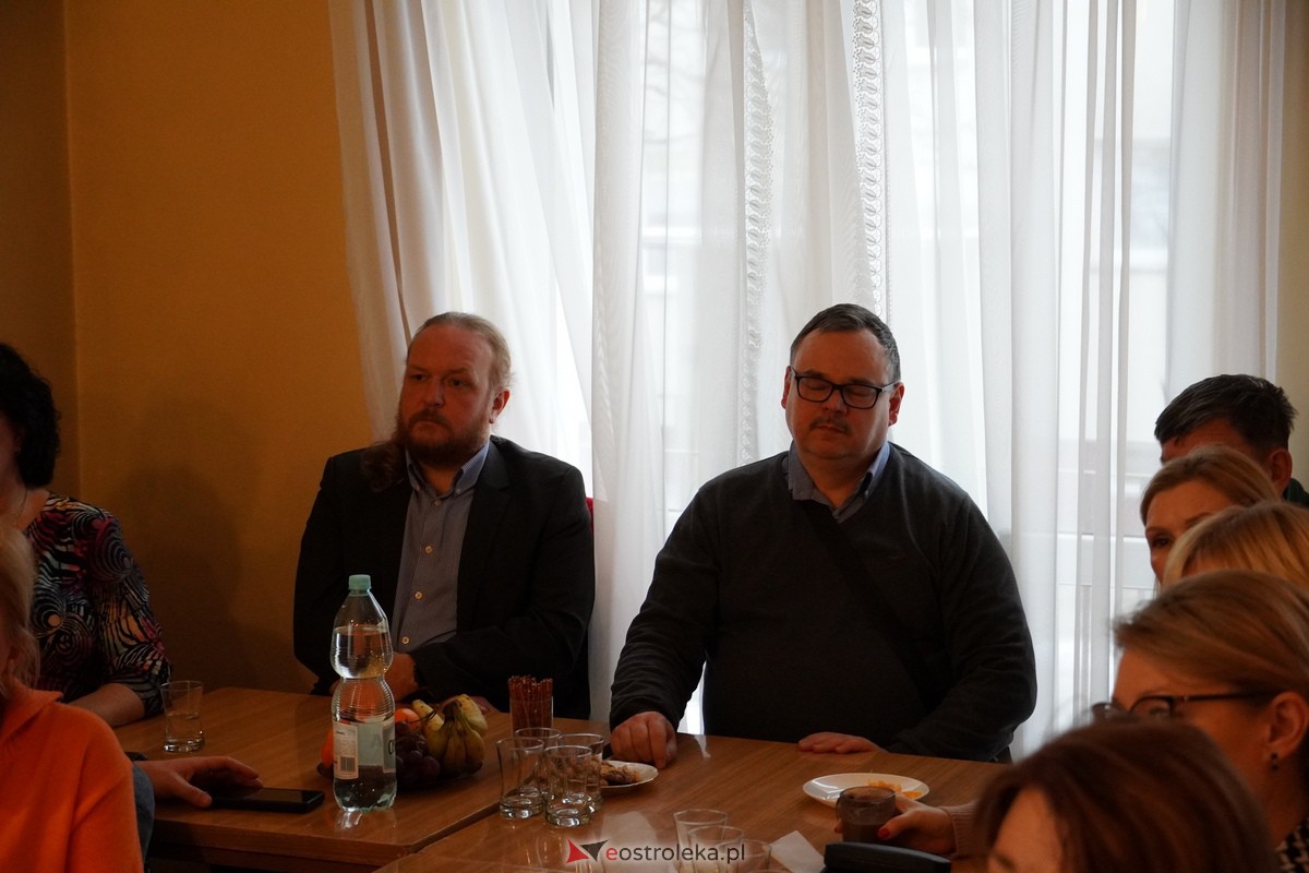 Spotkanie z sekretarz stanu MEN Pauliną Piechną-Więckiewicz w ZNP w Ostrołęce [12.01.2024] - zdjęcie #11 - eOstroleka.pl