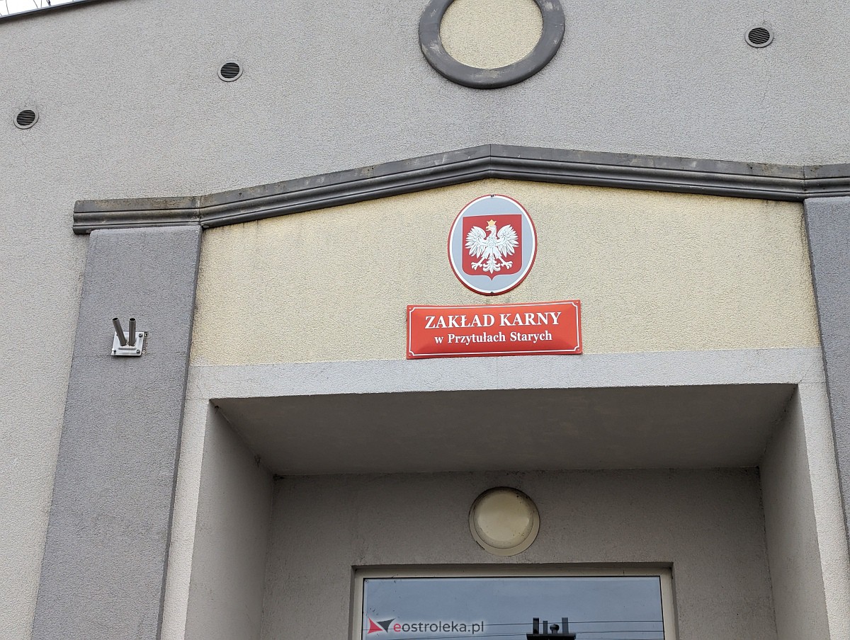 Manifestacja w obronie M. Wąsika przed ZK Przytuły Stare [12.01.2023] - zdjęcie #62 - eOstroleka.pl